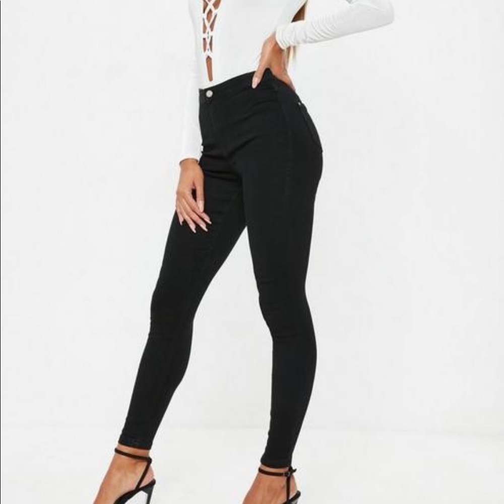 High waisted jeans